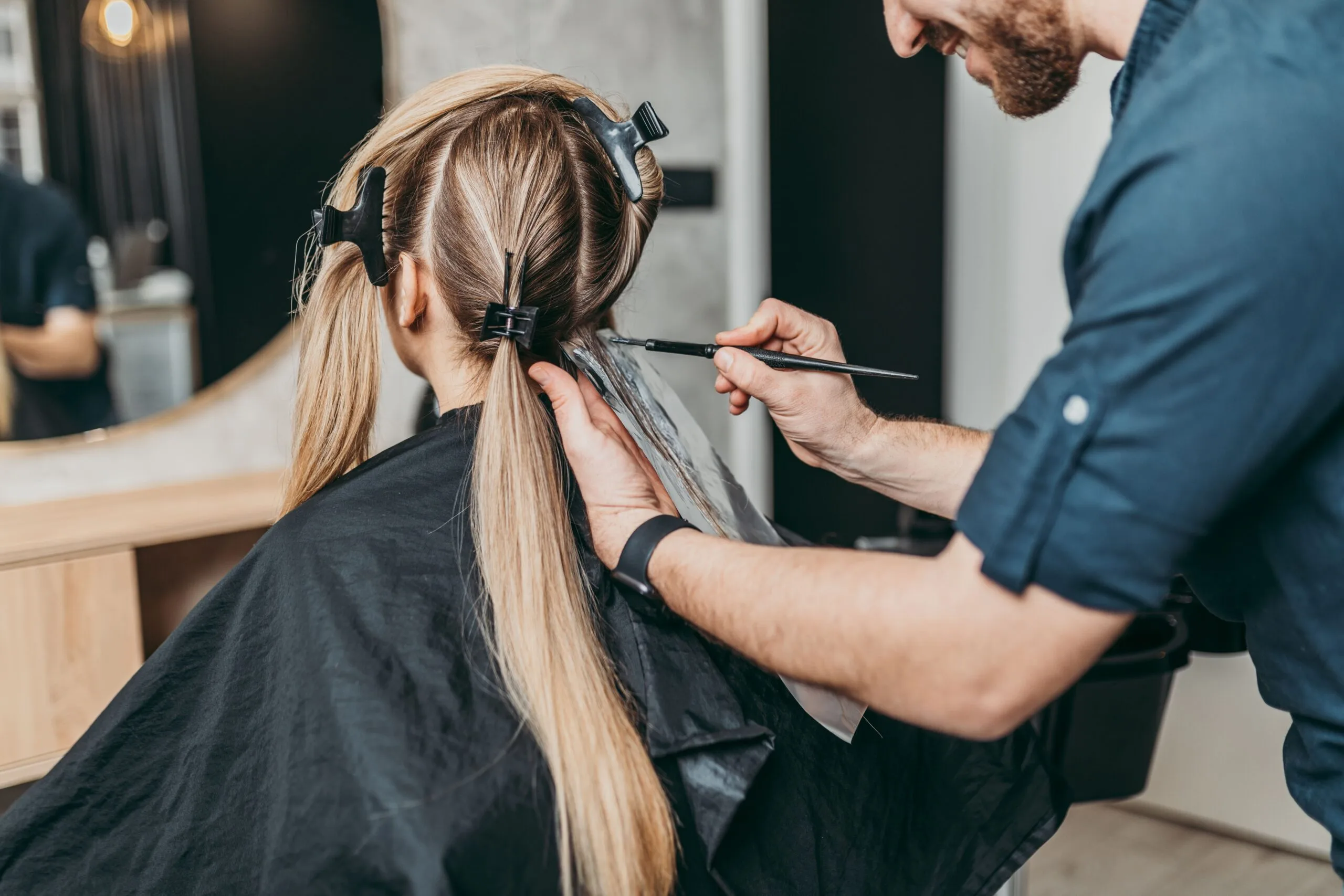 How Long After Facelift Can I Color My Hair? Banner